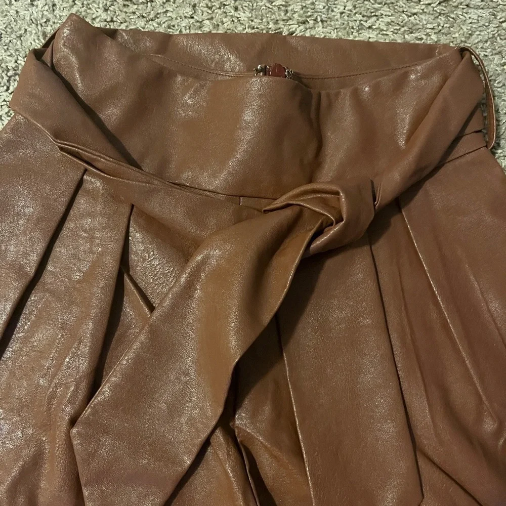 𝅺FAUX Leather Shorts
